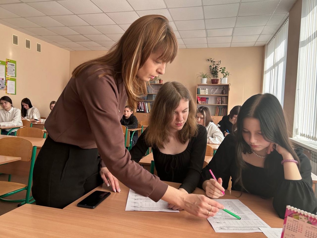 Открой свои горизонты: диагностика профессиональных интересов в Волновахе!.